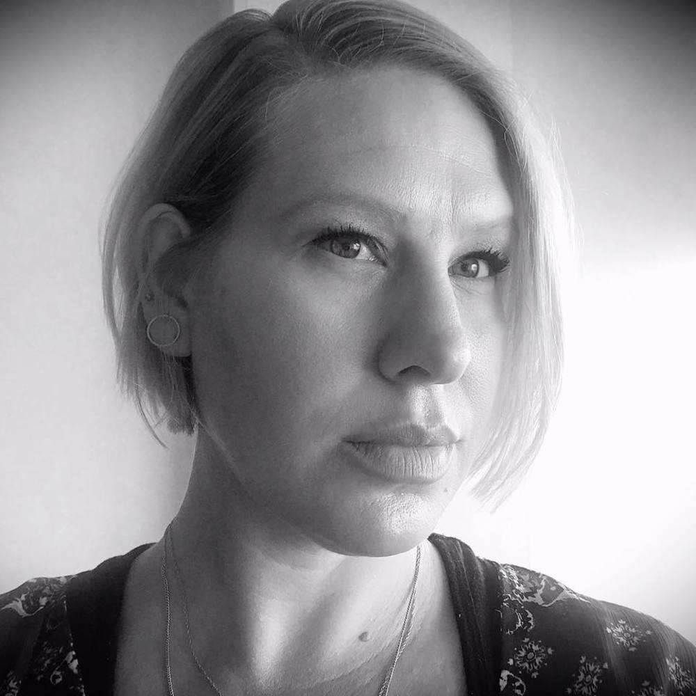 Meet your Posher, Corinne